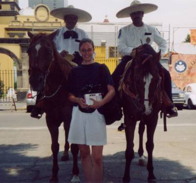 Polica Tradicional